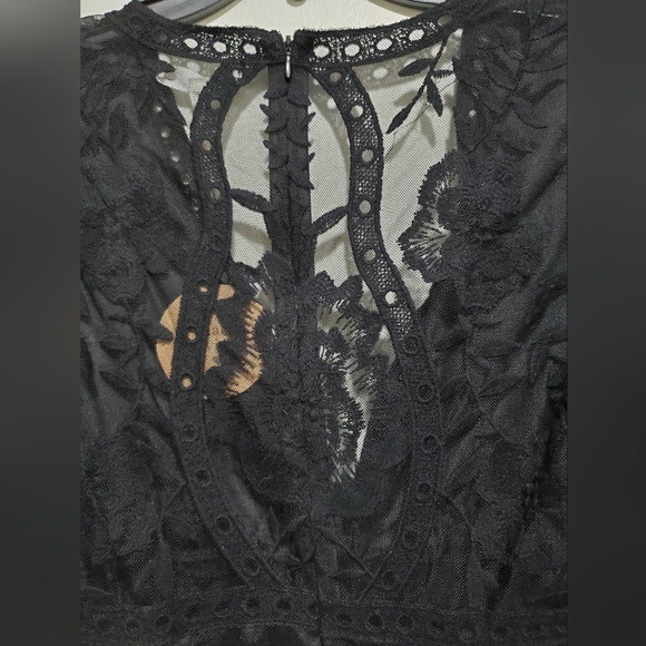 OMG Gorgeous Dress - Picture 5 of 5